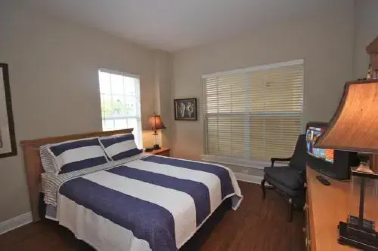 204 Bay Harbor