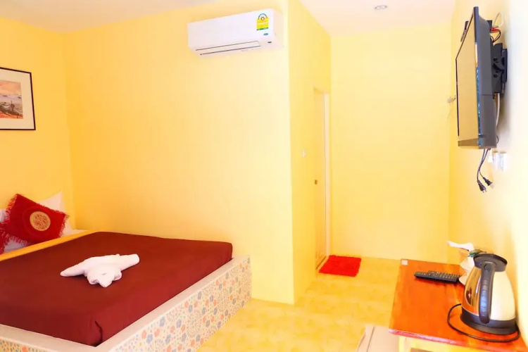 Colour Beach Resort