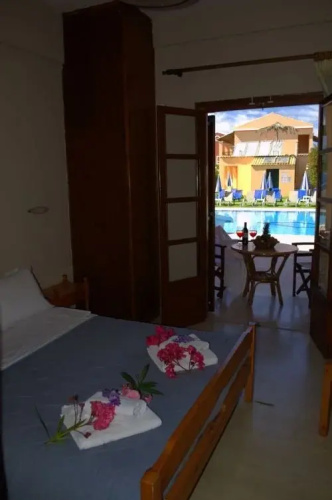 Koursaros Apartments