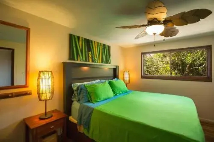Hale Kahanalu 4