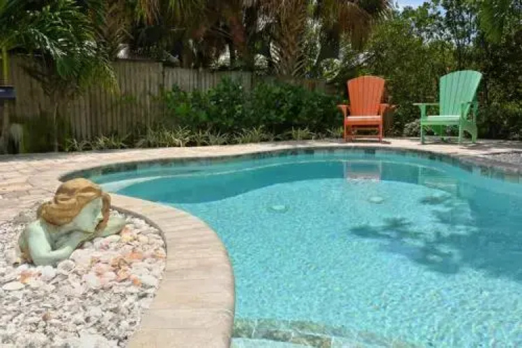 Manatee Manor 2 Bedroom Home by RedAwning