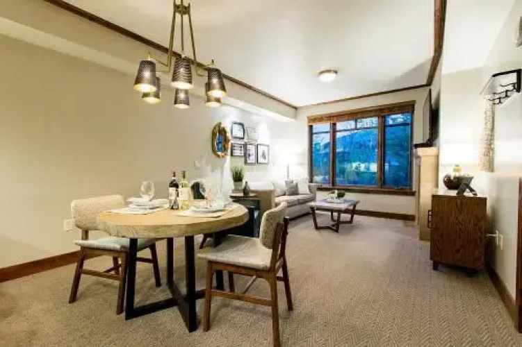 Alpine Haven at Hyatt Centric - 1 Br Condo