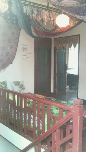 Indy Hostel at Maenam