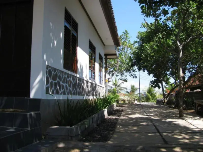 Kubu Aji Banjar Hotel
