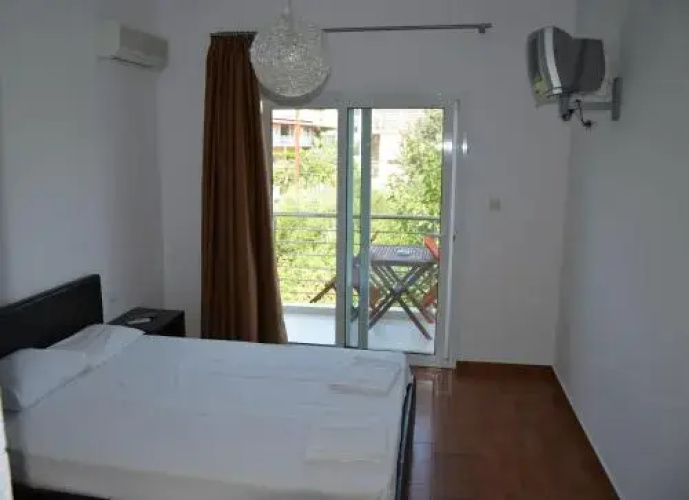 Androni