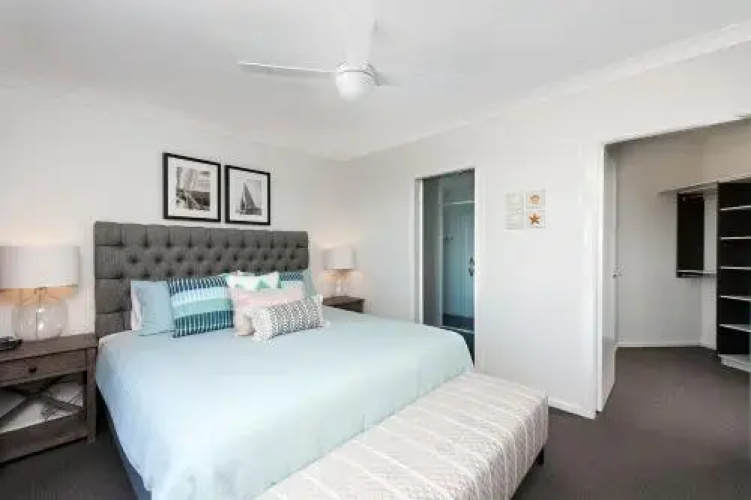 Mollymook Beachfront Penthouse 9