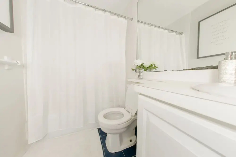 Back Bay Condos by Barsala