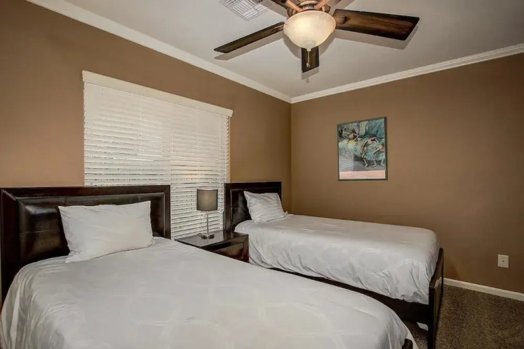 SLS Desert Tierra - FREE Heated Pool, Spa, Pool Table & More.