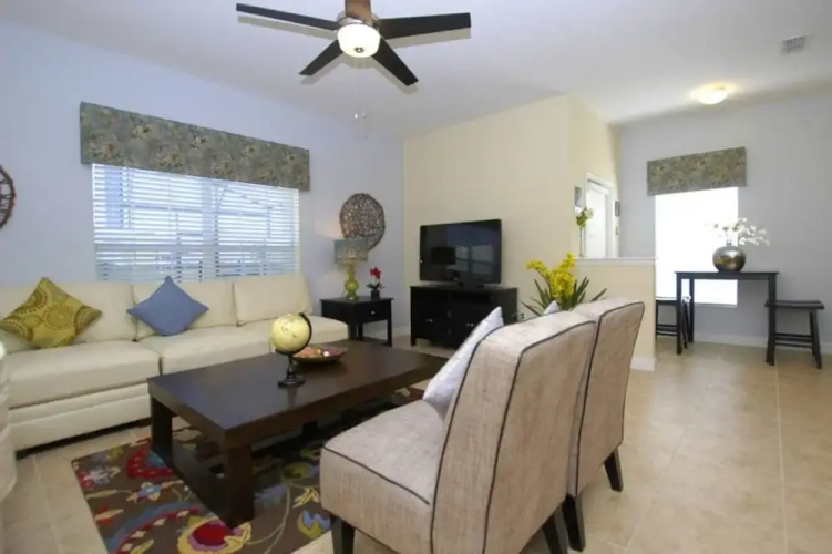 Paradise Palms 3025