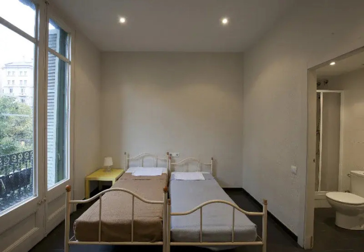 Hostal Two Pillows