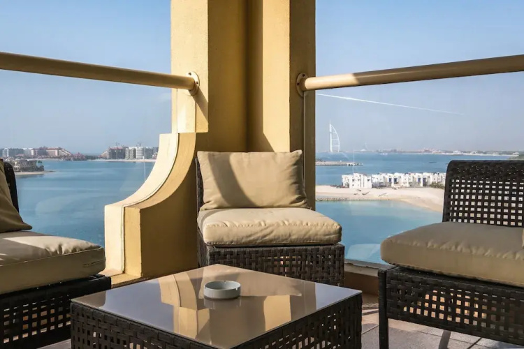 Maison Privee - Shoreline Al Haseer