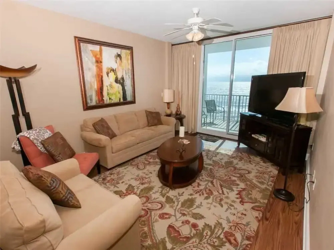 Lighthouse 1014 - 2 Br condo by RedAwning