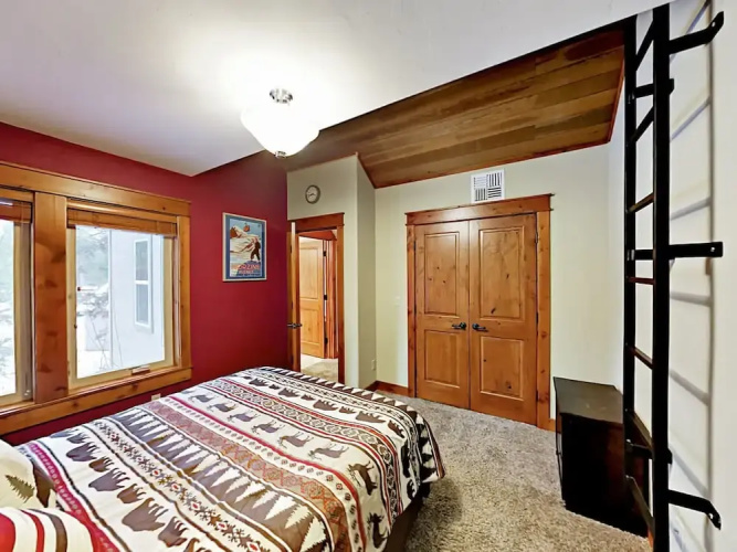 Mountain Gem Unit #9 - 6 Br Home