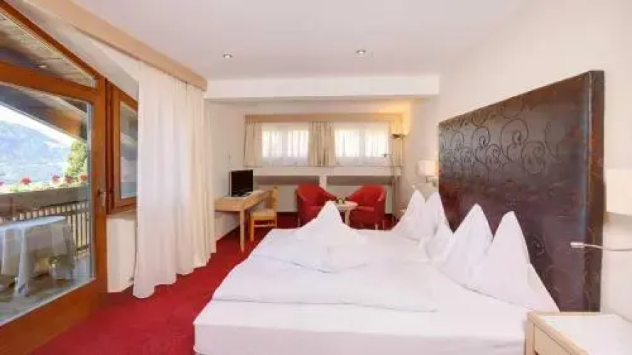 Hotel Tirol