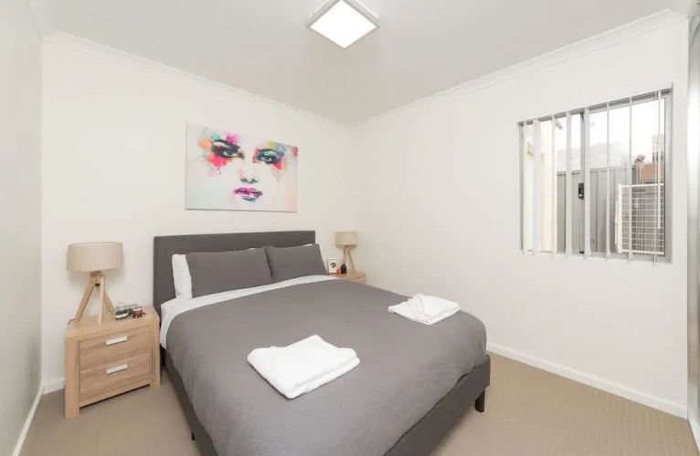 Eliza Park Suites 21