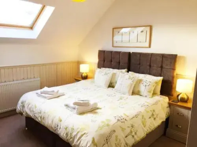 Hillview Cottage