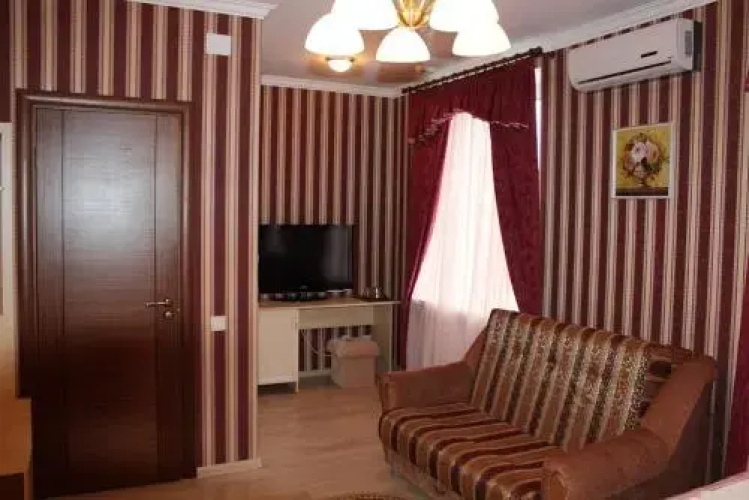 Nika Hotel