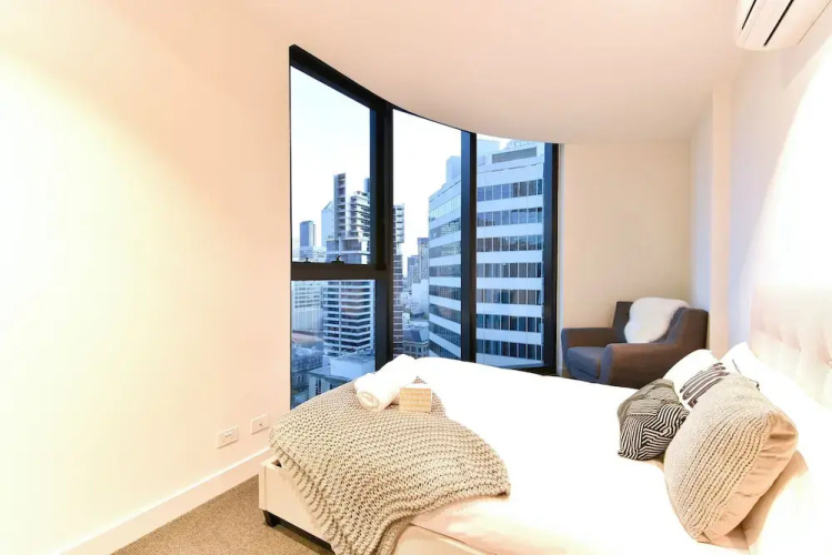 EQ Apartment