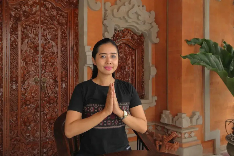 Airy Sanur Sekar Waru 18 Bali