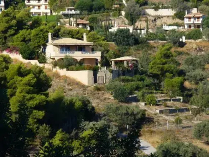 Villa Alti