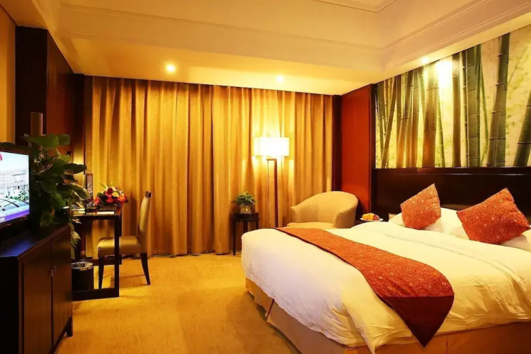 Fengdu Holiday Hotel