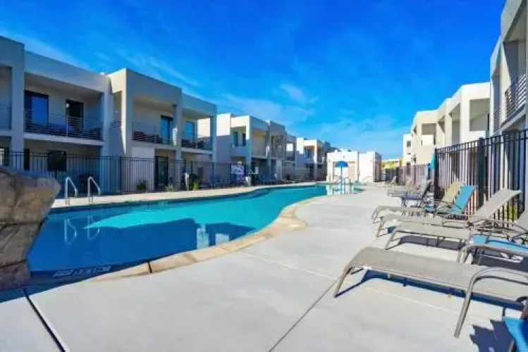 Luxury Lofts #6