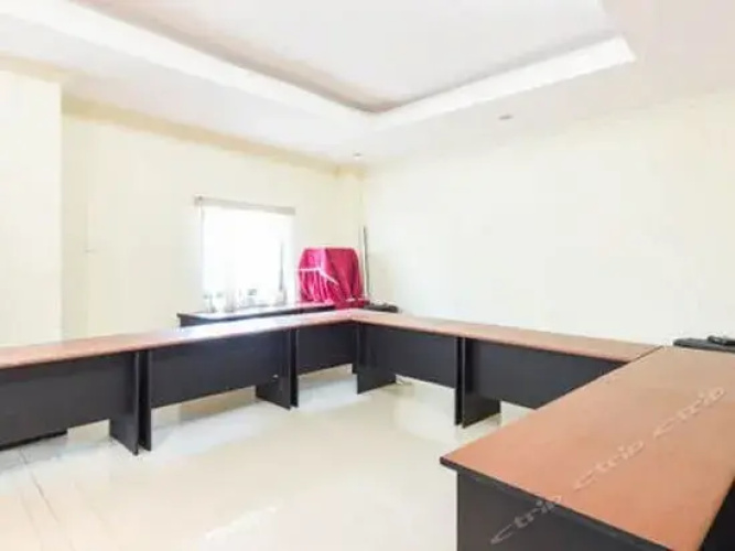 艾里肯达里本德苏托优 63 号酒店(Airy Bende Sutoyo 63 Kendari)