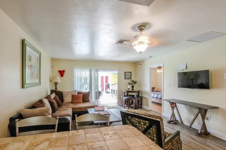Cape Coral 1019 B