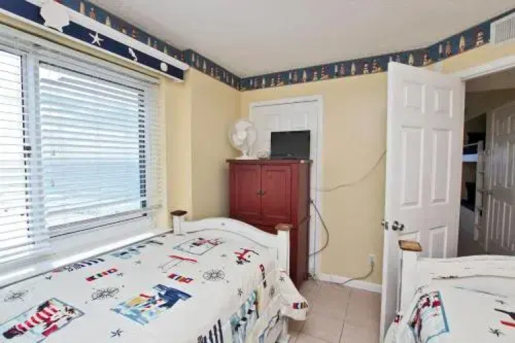 Tradewinds 901
