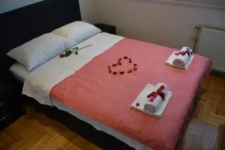 Apartment Nikirent