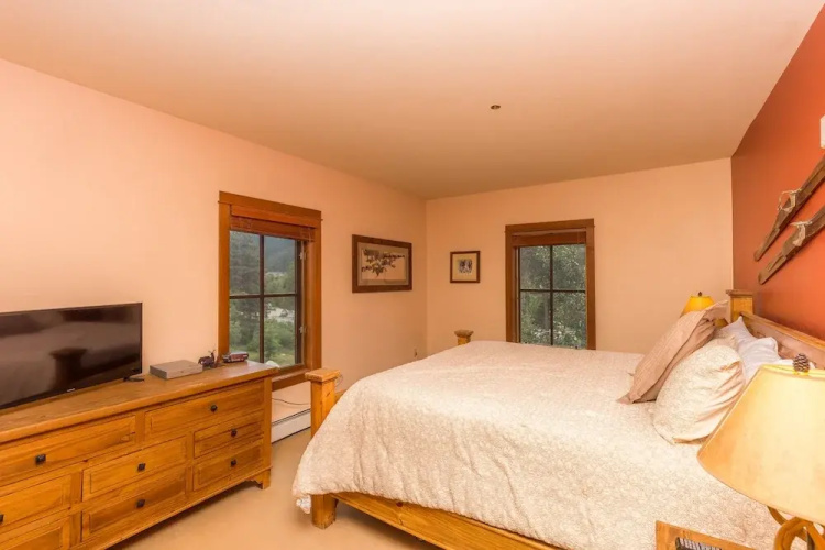 Oro Grande #206 - 2 Br Condo