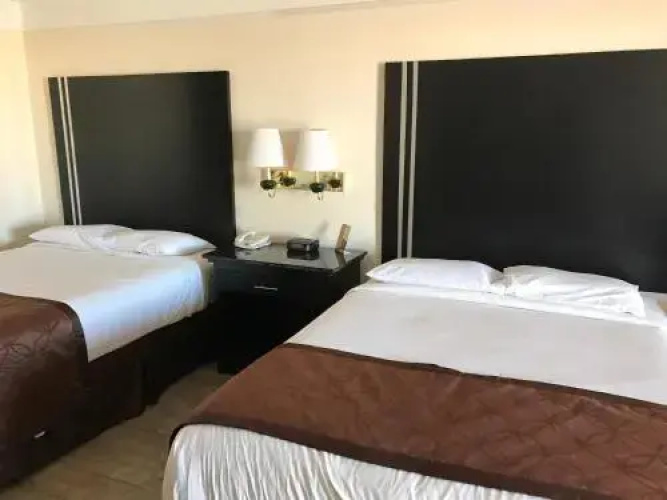 Texas Inn and Suites at La Joya