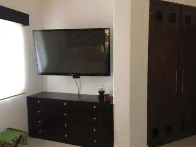 Luxury Poolside Condo