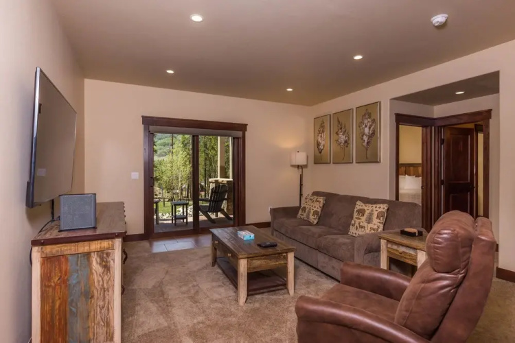 Alders #801 - 3 Br Townhouse