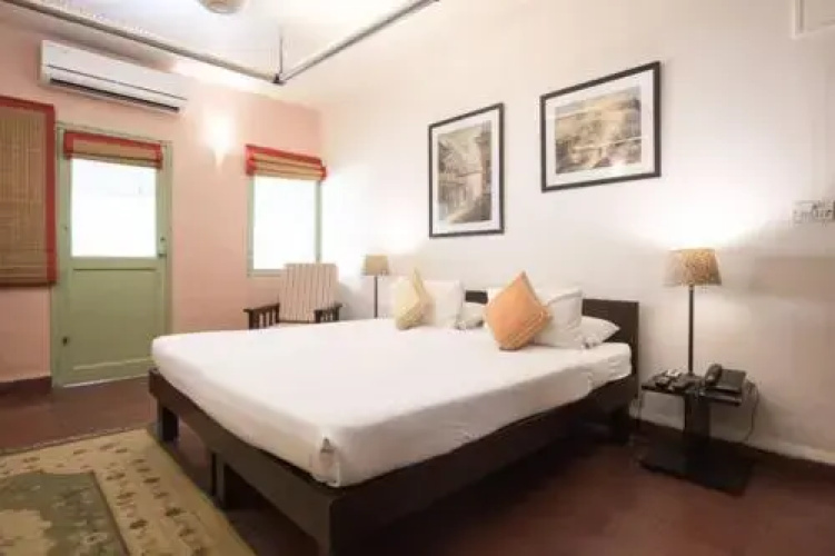 G-49 Bed  Breakfast