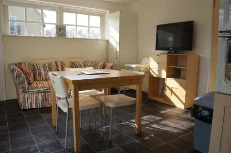Leyland Suites