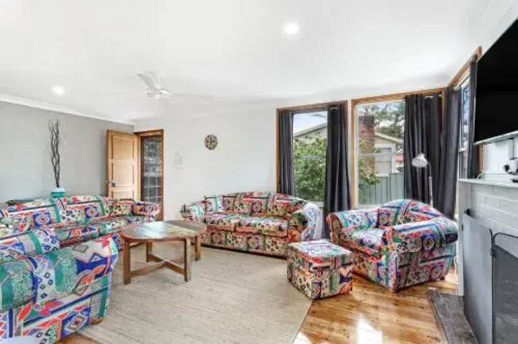 Cromarty Crescent, 12