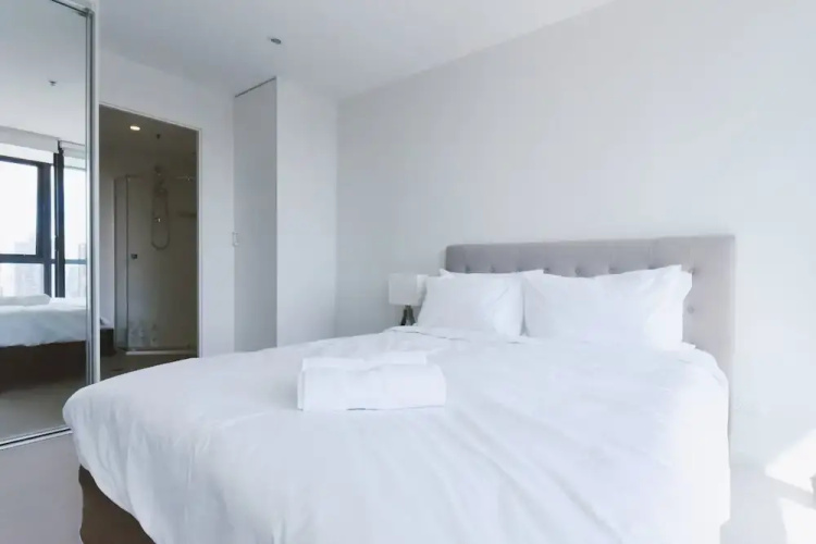 Hfn Union Tower Apartment