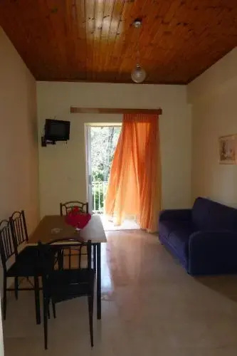 Petros Studios