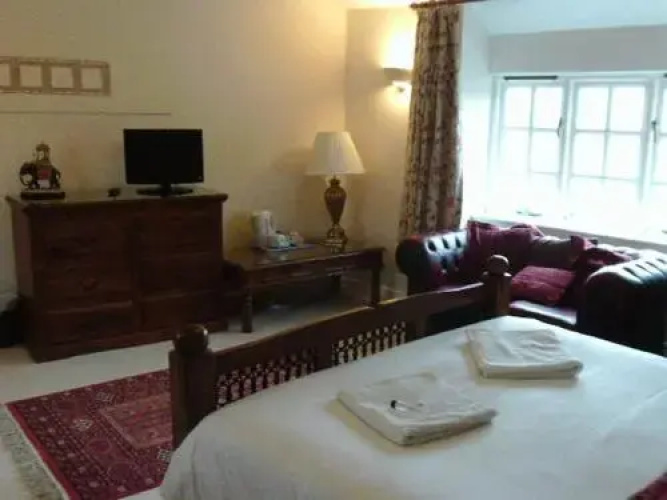 Piddle Inn