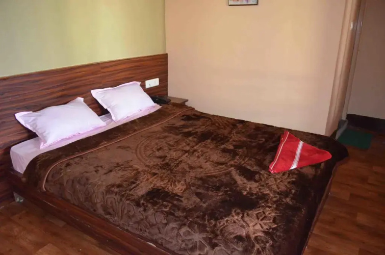 Hotel Omker