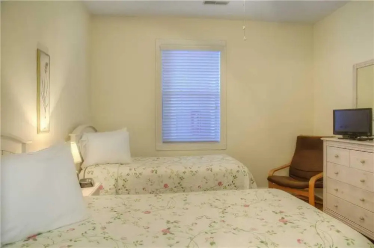 Magnolia Place 202-4703