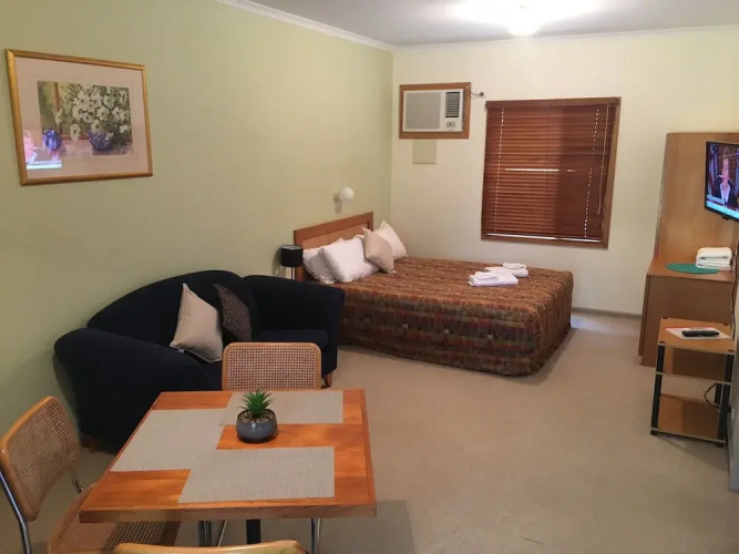 Second Valley Motel