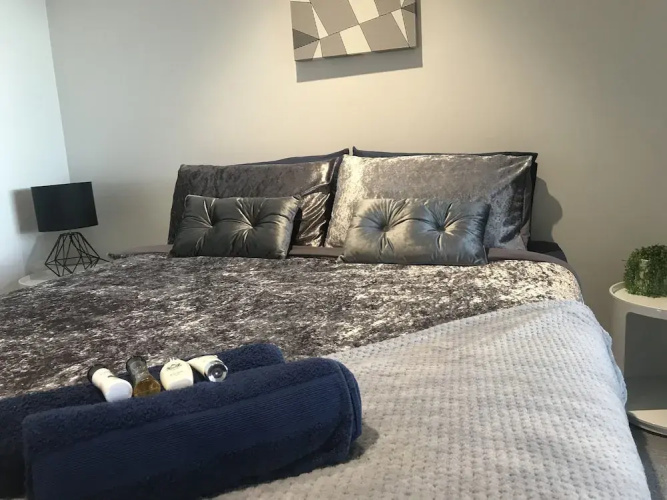 Upper House Suites