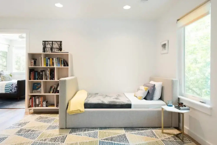 Artistic Home With Large Private Backyard