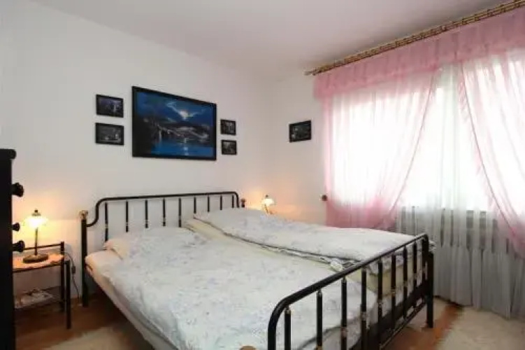 5910 Privatapartment Christa