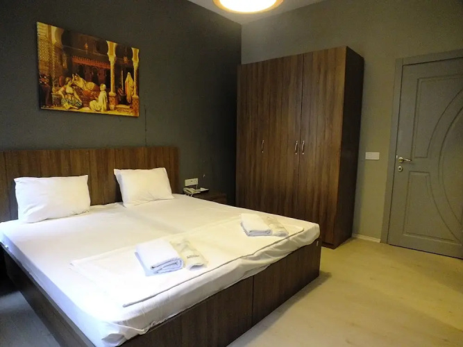 Gayret Apartment