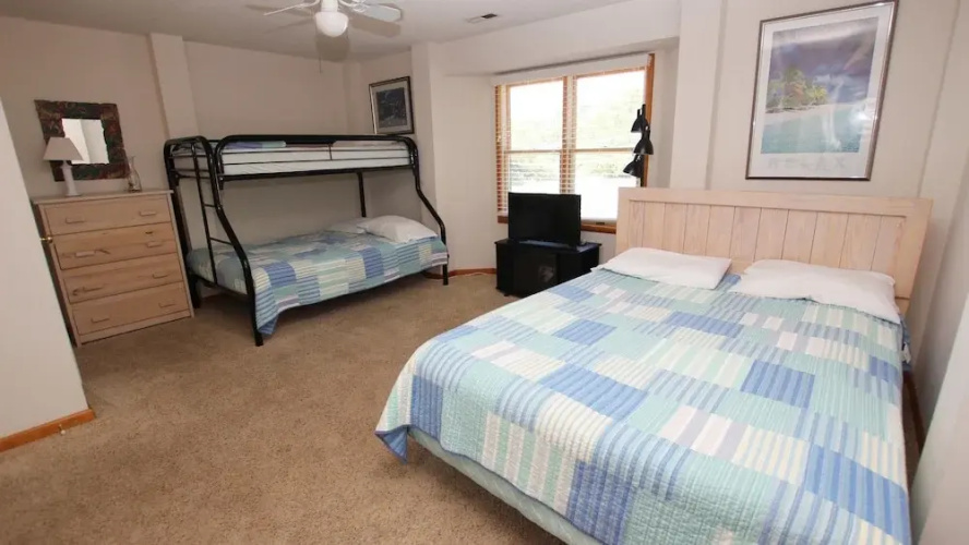 Sea for Miles - 5 Br Home