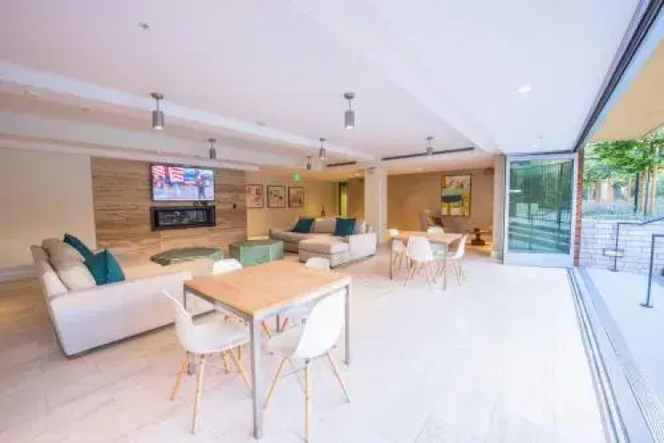 Runway Apartment A105