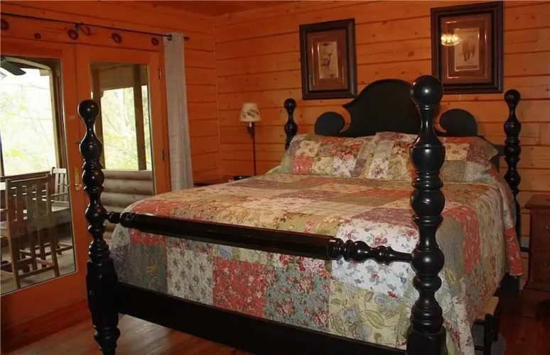 Black Bear Lodge